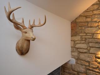 2 Bed in Bath 47045 - Farmborough - 1