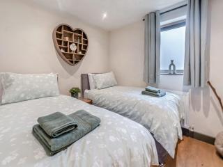 Flat 1 - Uk49037 - Narberth - 2