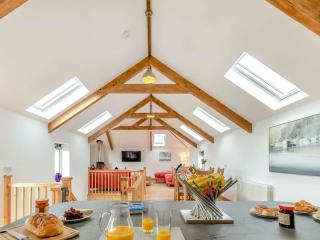 3 Bed in Newquay 89943 - Mawgan Porth - 2