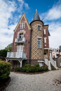 DUPLEX villa ancienne, 59 m2 , vue mer et plein centre! - Villers-sur-Mer - 0