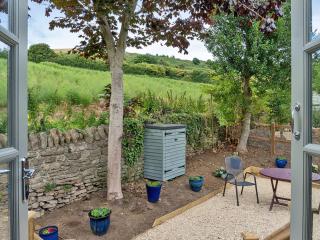 Fig Tree Shepherds Hut - Cottage - Bridport - 3