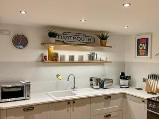 April Cottage - Dartmouth - 6