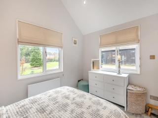 Rose Cottage - Banstead - 3
