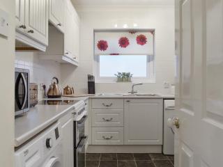 Sea Views No, 38 - Cayton - 3