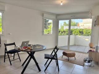 Chambre neuve chez habitant - Vénissieux - 4