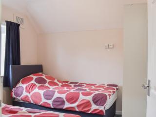 Baywell House - Hamworthy - 3