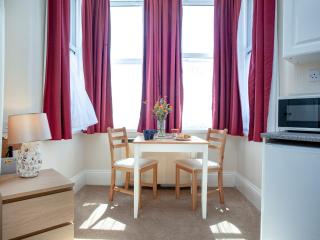 Apartment Seven - Uk39843 - Paignton - 5