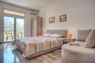 Apartmani Agape - Petrovac na Moru - 0
