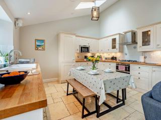 2 Bed in Ventnor 88857 - Niton - 1
