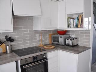 2 Bed in Pembroke FB101 - Hodgeston - 6