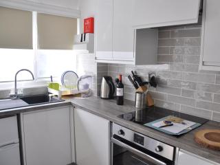 2 Bed in Pembroke FB101 - Hodgeston - 5