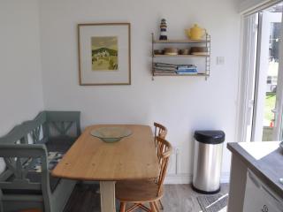 2 Bed in Pembroke FB101 - Hodgeston - 4