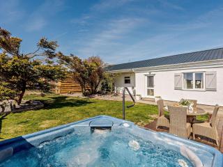 2 Bed in Rhosneigr 81515 - Caeʼr-geiliog - 9