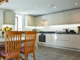 Slade Barn - Uk42977 - Highbray - 3