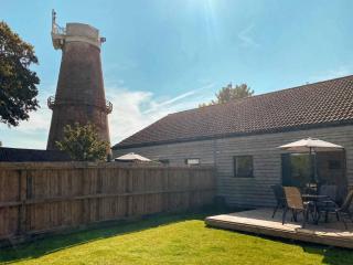 Millers Rest - Hickling - 3