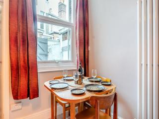 The Bolt Hole - Scarborough - 3