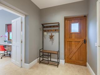 Hoole Summer House - Elswick - 9