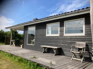 Sommerhuset -The Beach House - full house, 63 m2 w 2 bed rooms, 300 m from the wonderful beach in Begtrup Vig - Knebel - 5