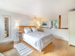 Linen Post Barn - Debenham - 2