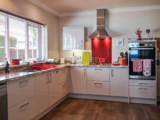 Corner Cottage - Sewerby - 2