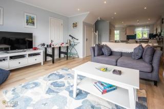 Isis Lakes 52, Fountain View - South Cerney - 6