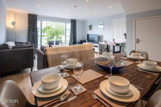 Isis Lakes 52, Fountain View - South Cerney - 4