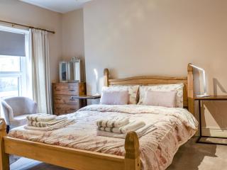 Cwmcarn Cottage - Crosskeys - 3