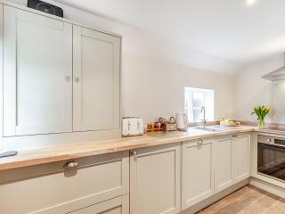 The Cottage - Broomfield - 3