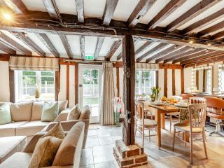 The Cottage - Broomfield - 6
