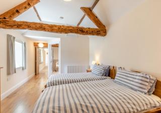 Hopscotch Cottage - Burton Bradstock - 2