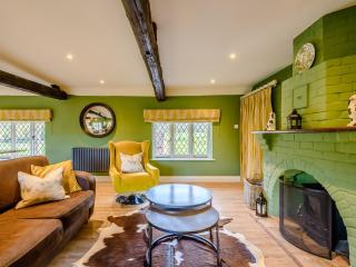 The Apple Store - Uk32623 - Swannington - 7
