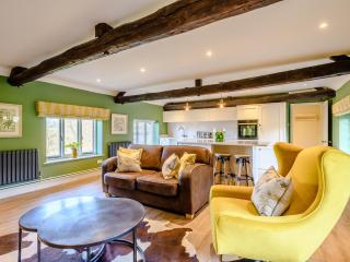 The Apple Store - Uk32623 - Swannington - 6