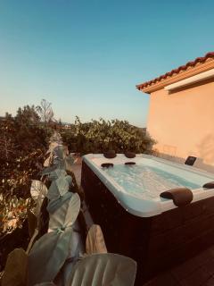 Villa Discover Evia - With Private Jacuzzi - Aliveri - 9