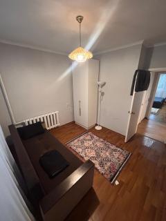 Жарокова 225, двухкомнатная квартира, уютная для семейной пары, для командировки и для туристов - Almaty - 6