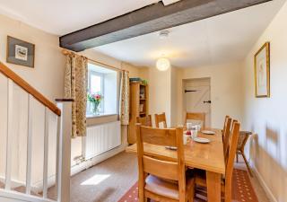 Barn Cottage - Burton Bradstock - 2