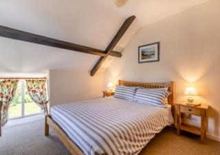 Barn Cottage - Burton Bradstock - 1