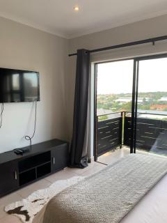 bachelor on kent - Joanesburgo - 3