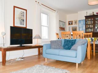 Church St 1 Upper Apartment - Cottage - Salcombe - 9