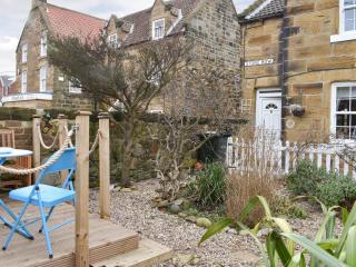 Quakers Cottage - Carlin How - 6