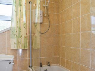 Poundhouse - Uk43496 - Lostwithiel - 2