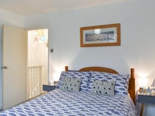 Quakers Cottage - Carlin How - 4