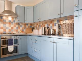 Quakers Cottage - Carlin How - 1
