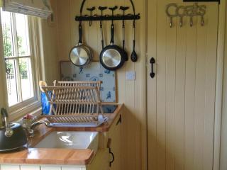 Beeches Shepherd Hut - 5