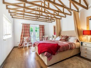 The Little House In Hull - Hull - 8