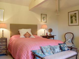 Stable Cottage - Much Birch - 1