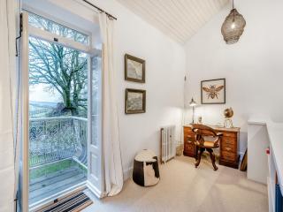 The B Hive At Buckstone House - Carnforth - 5