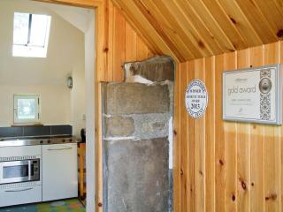Tullibole Castle Longhouse - Crook of Devon - 5