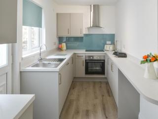 Gloster House - Amble - 5