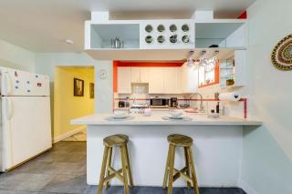 5 Mi to Surfside Beach Peaceful Miami Bungalow! - 8