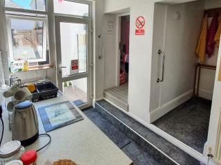 Singer House Apartment - Paignton - 8